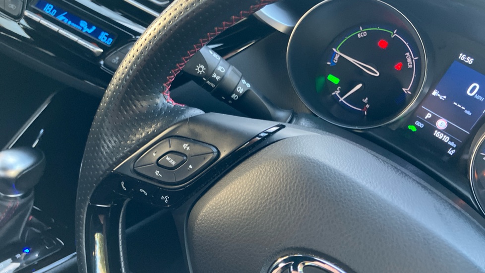 Toyota C-HR 2.0 Hybrid GR Sport 5dr CVT Hybrid Hatchback - Image 34