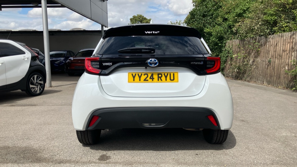 Toyota Yaris 1.5 Hybrid Design 5dr CVT Hybrid Hatchback - Image 26