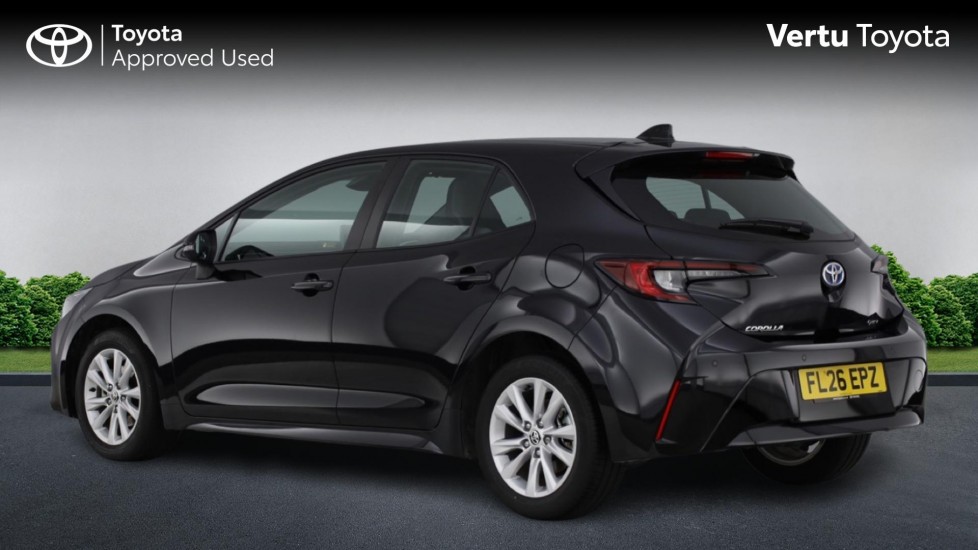Toyota Corolla 1.8 Hybrid Icon 5dr CVT Hybrid Hatchback - Image 4