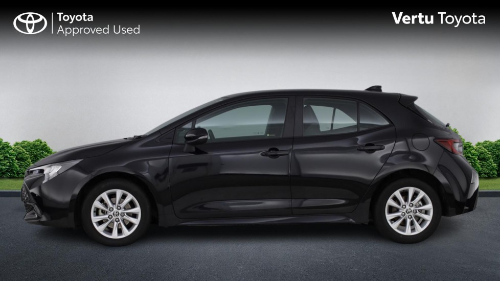 Toyota Corolla 1.8 Hybrid Icon 5dr CVT Hybrid Hatchback - Image 24