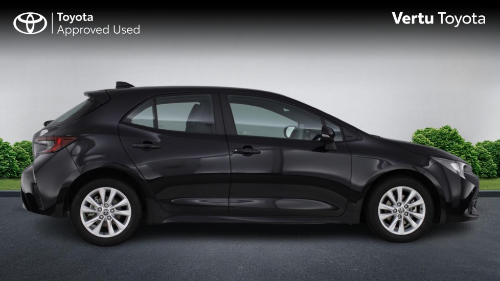 Toyota Corolla 1.8 Hybrid Icon 5dr CVT Hybrid Hatchback - Image 23