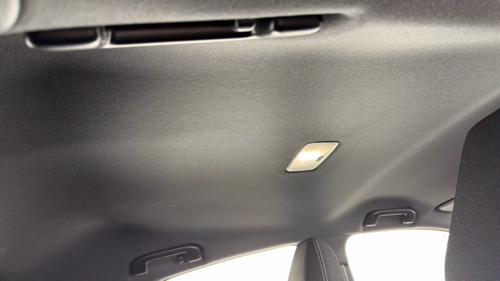 Toyota Corolla 1.8 Hybrid Icon 5dr CVT Hybrid Hatchback - Image 19