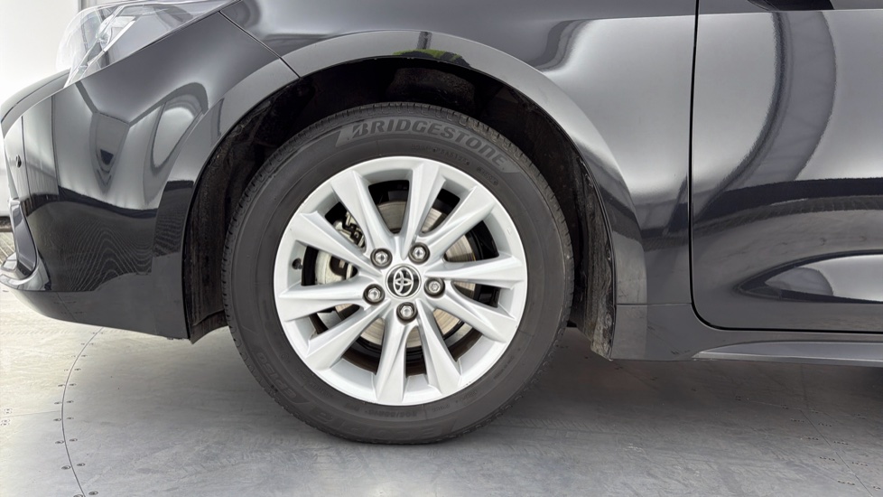 Toyota Corolla 1.8 Hybrid Icon 5dr CVT Hybrid Hatchback - Image 25