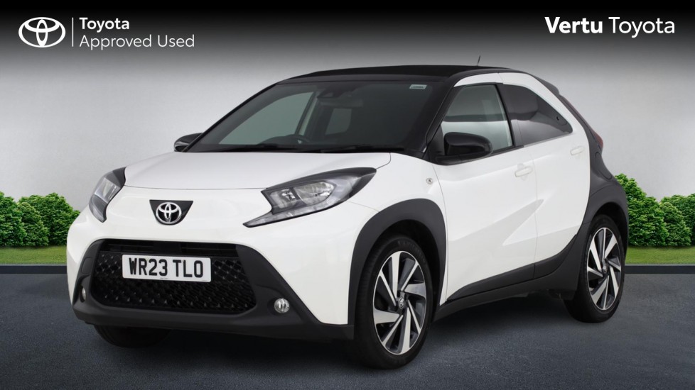 Toyota Aygo X 1.0 VVT-i Edge 5dr Petrol Hatchback - Image 3
