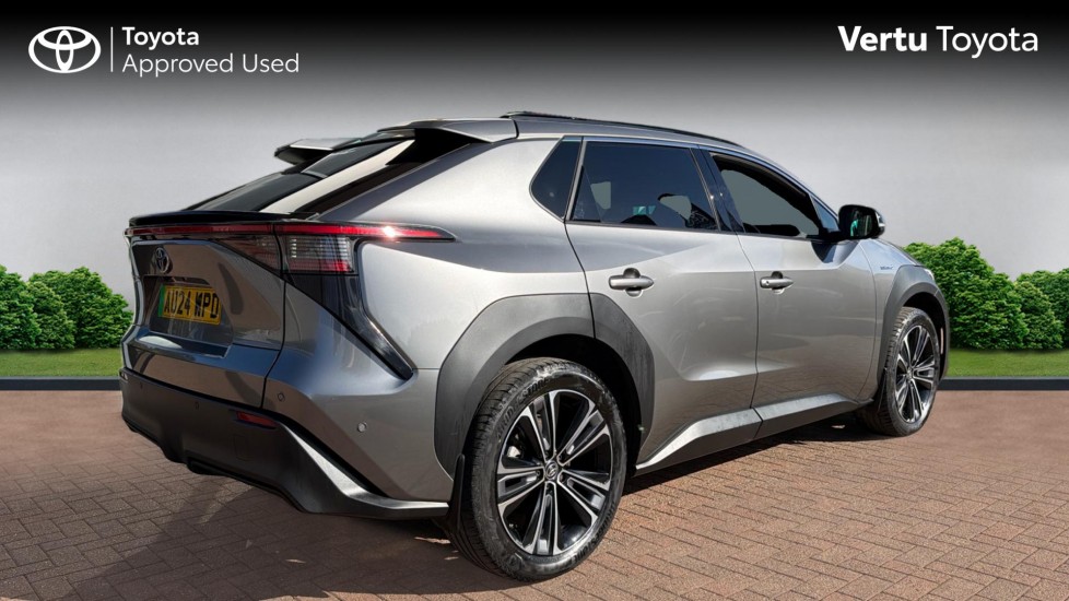 Toyota bZ4X 150kW Vision 71.4kWh 5dr Auto Electric Hatchback - Image 2