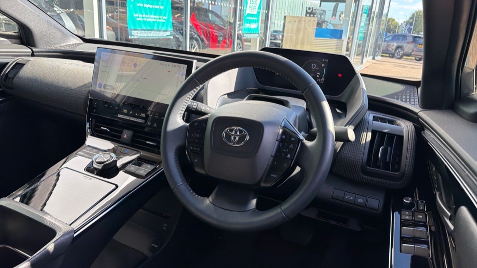 Toyota bZ4X 150kW Vision 71.4kWh 5dr Auto Electric Hatchback - Image 10