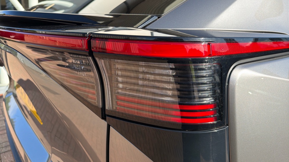 Toyota bZ4X 150kW Vision 71.4kWh 5dr Auto Electric Hatchback - Image 21