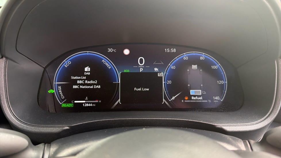 Toyota Yaris Cross 1.5 Hybrid GR Sport 5dr CVT Hybrid Estate - Image 11