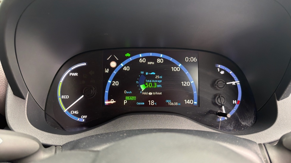 Toyota Yaris Cross 1.5 Hybrid Excel 5dr CVT Hybrid Estate - Image 11