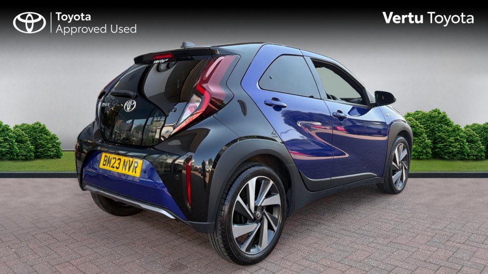 Toyota Aygo X 1.0 VVT-i Exclusive 5dr Petrol Hatchback - Image 2