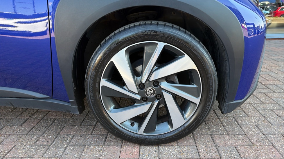 Toyota Aygo X 1.0 VVT-i Exclusive 5dr Petrol Hatchback - Image 40