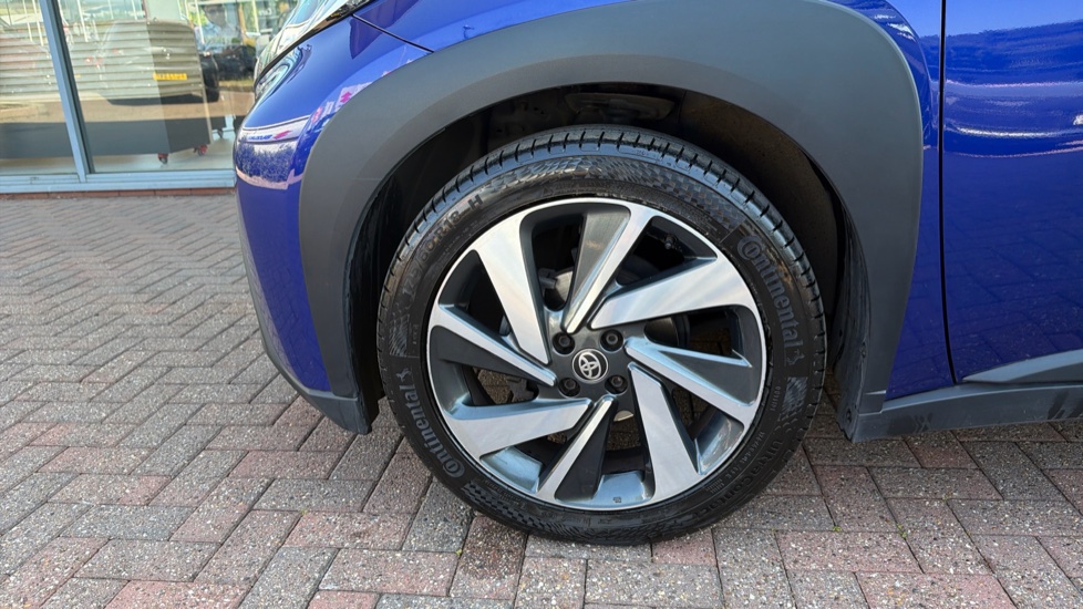 Toyota Aygo X 1.0 VVT-i Exclusive 5dr Petrol Hatchback - Image 42