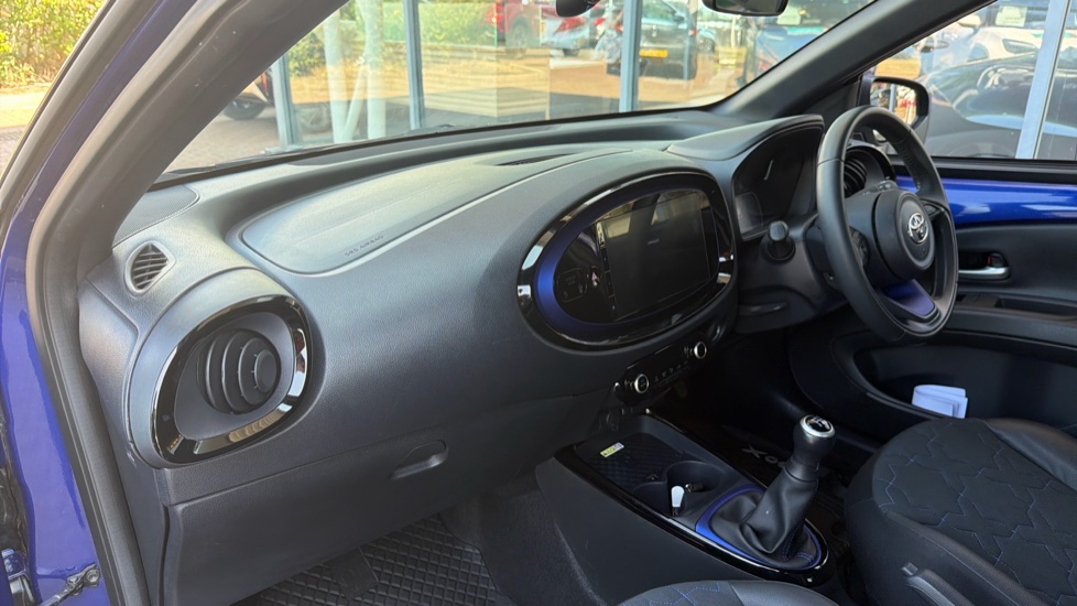 Toyota Aygo X 1.0 VVT-i Exclusive 5dr Petrol Hatchback - Image 44