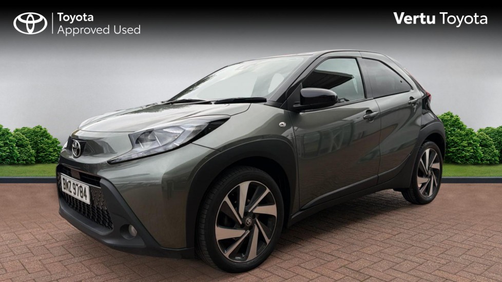Toyota Aygo X 1.0 VVT-i Edge 5dr Auto Petrol Hatchback - Image 3