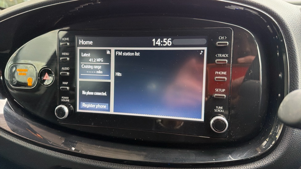 Toyota Aygo X 1.0 VVT-i Edge 5dr Auto Petrol Hatchback - Image 9