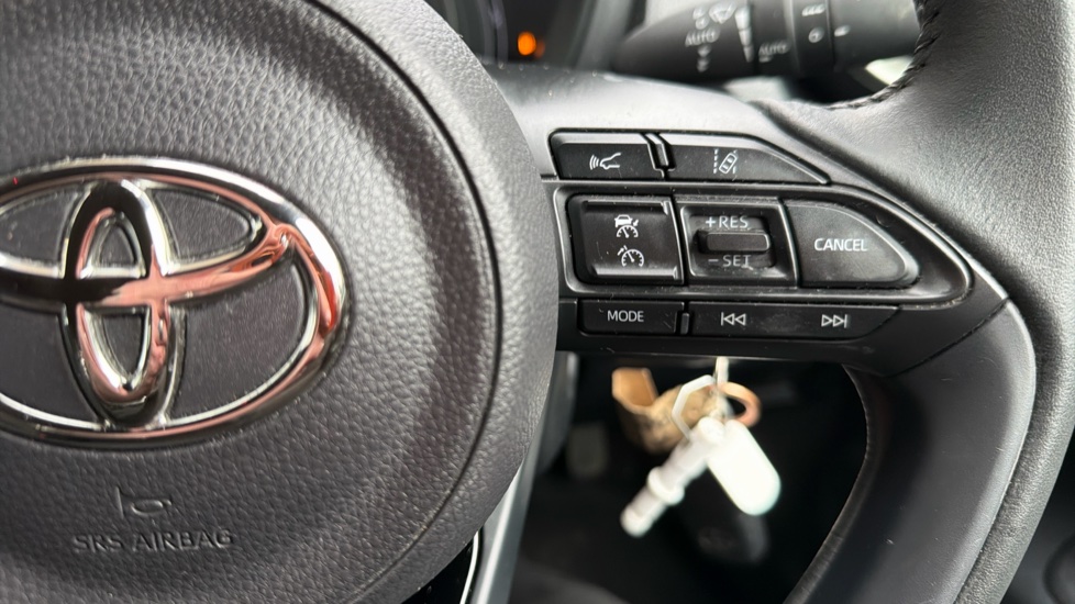 Toyota Aygo X 1.0 VVT-i Edge 5dr Auto Petrol Hatchback - Image 37