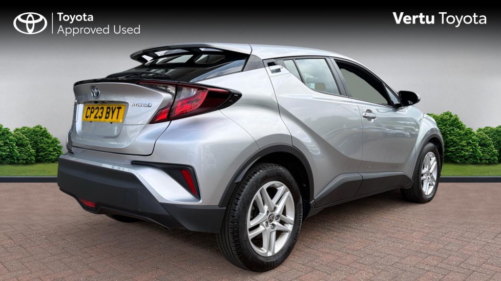 Toyota C-HR 1.8 Hybrid Icon 5dr CVT Hybrid Hatchback - Image 2