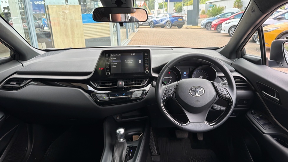 Toyota C-HR 1.8 Hybrid Icon 5dr CVT Hybrid Hatchback - Image 6