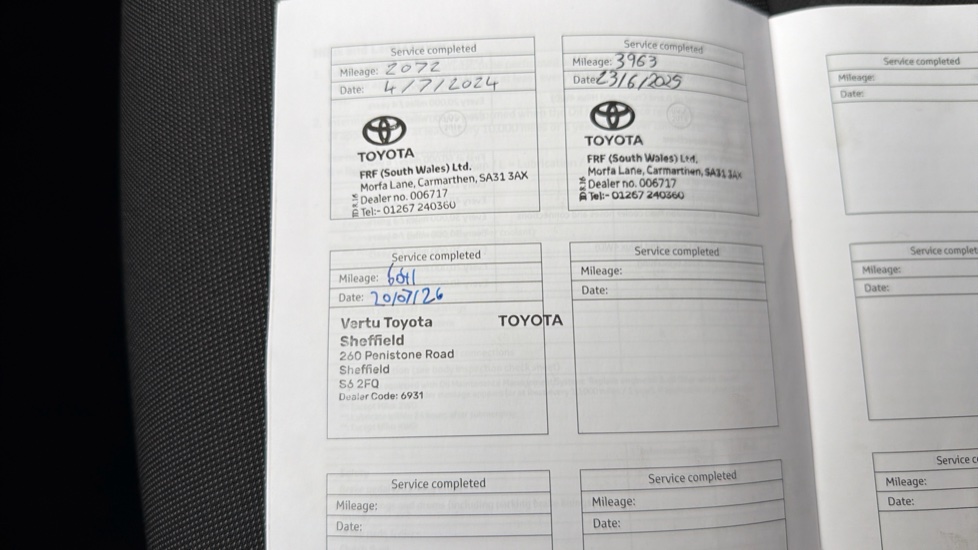 Toyota C-HR 1.8 Hybrid Icon 5dr CVT Hybrid Hatchback - Image 27