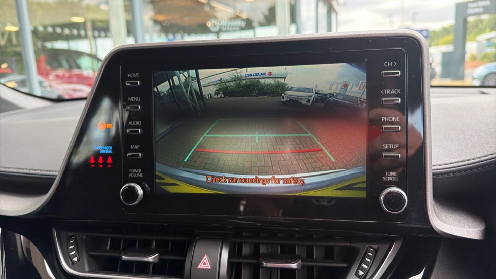 Toyota C-HR 1.8 Hybrid Icon 5dr CVT Hybrid Hatchback - Image 33