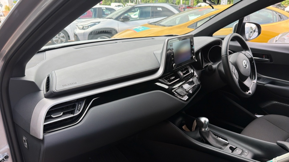 Toyota C-HR 1.8 Hybrid Icon 5dr CVT Hybrid Hatchback - Image 44