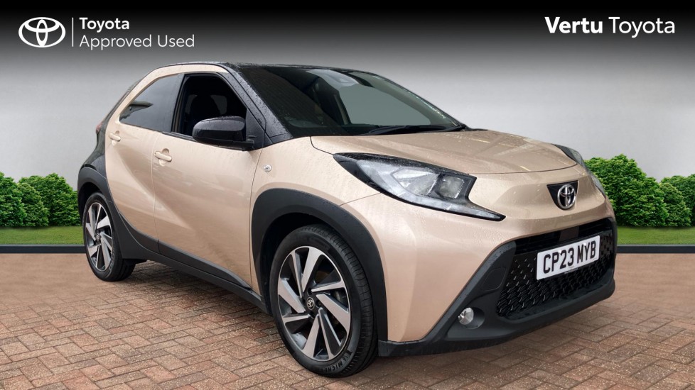 Toyota Aygo X 1.0 VVT-i Edge 5dr Petrol Hatchback - Image 1