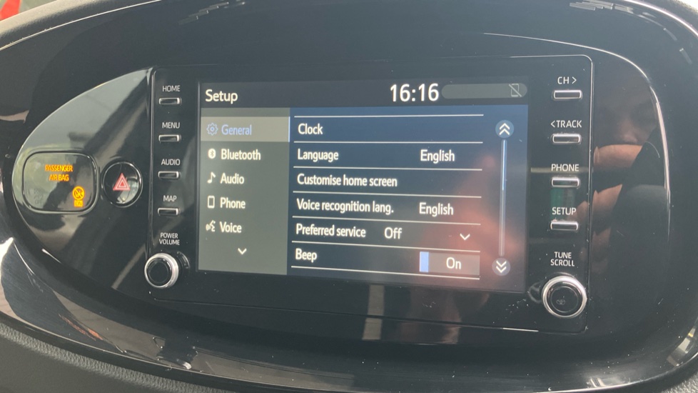 Toyota Aygo X 1.0 VVT-i Edge 5dr Petrol Hatchback - Image 32