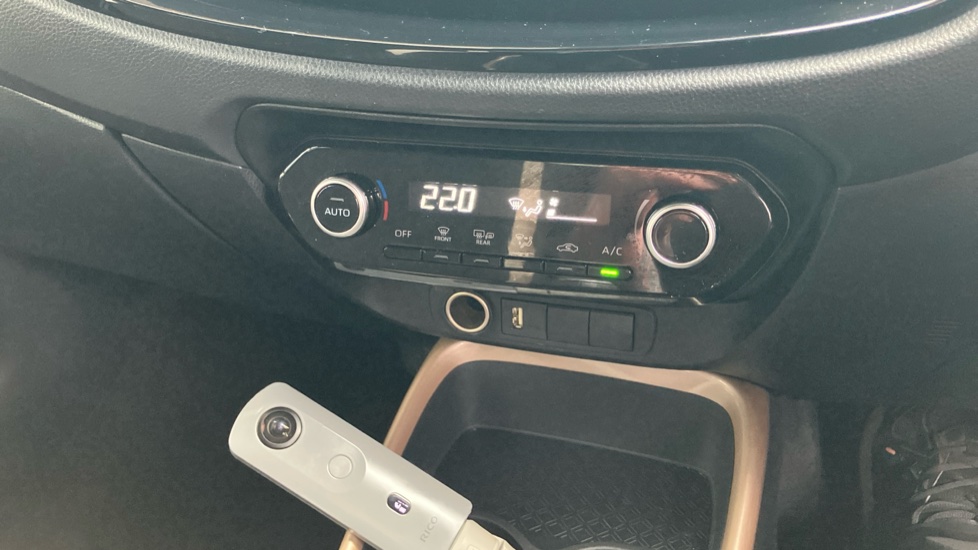 Toyota Aygo X 1.0 VVT-i Edge 5dr Petrol Hatchback - Image 38