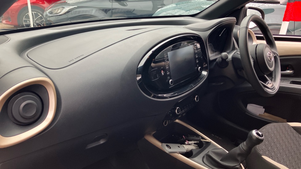 Toyota Aygo X 1.0 VVT-i Edge 5dr Petrol Hatchback - Image 44