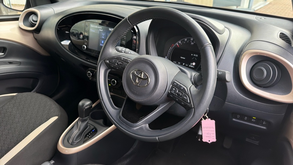 Toyota Aygo X 1.0 VVT-i Edge 5dr Auto Petrol Hatchback - Image 6