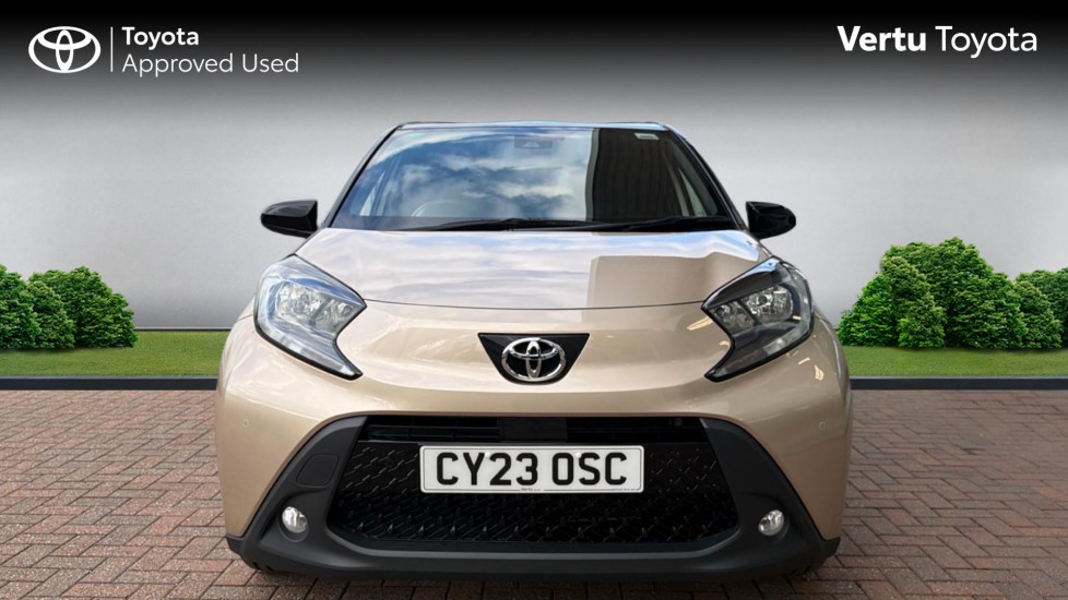 Toyota Aygo X 1.0 VVT-i Edge 5dr Auto Petrol Hatchback - Image 22