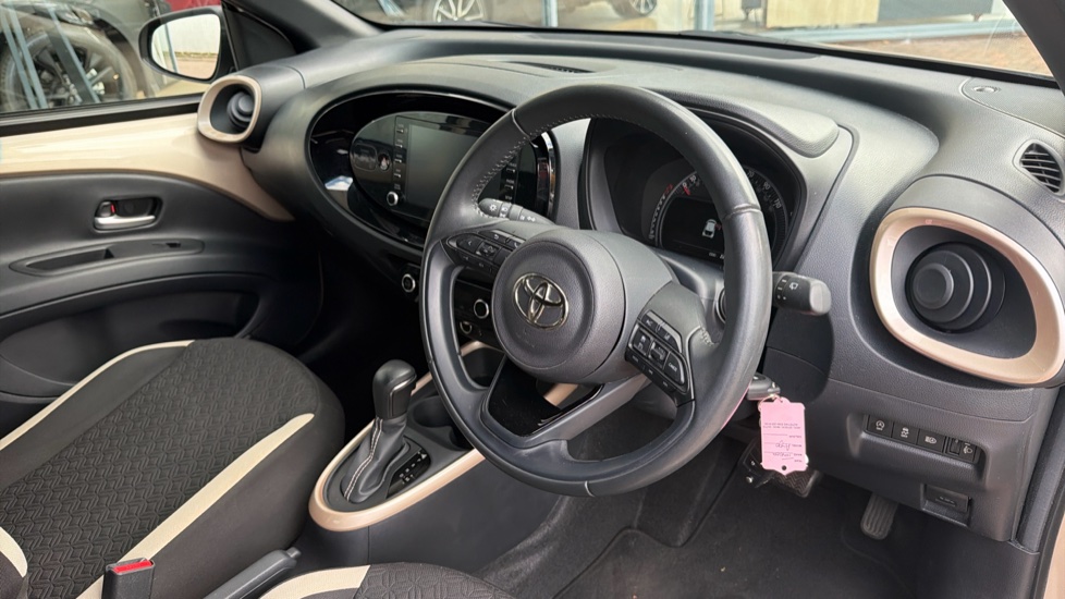 Toyota Aygo X 1.0 VVT-i Edge 5dr Auto Petrol Hatchback - Image 34