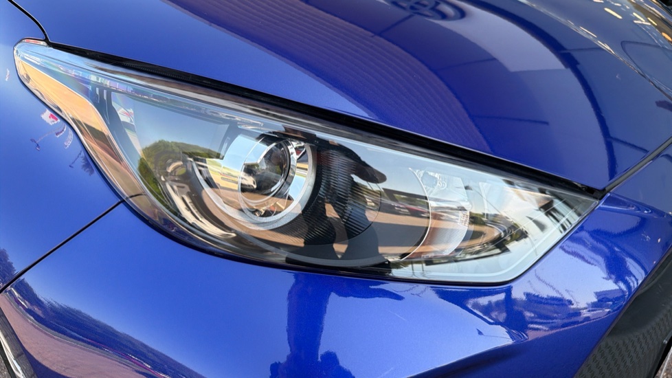 Toyota Yaris 1.5 Hybrid Icon 5dr CVT Hybrid Hatchback - Image 20