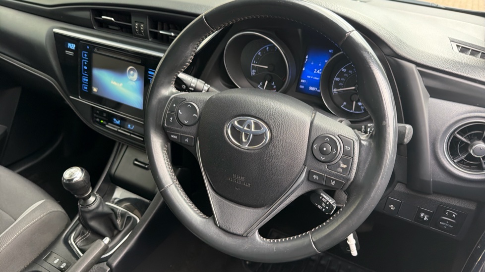 Toyota Auris 1.2T Icon Tech TSS 5dr [Leather] Petrol Hatchback - Image 10