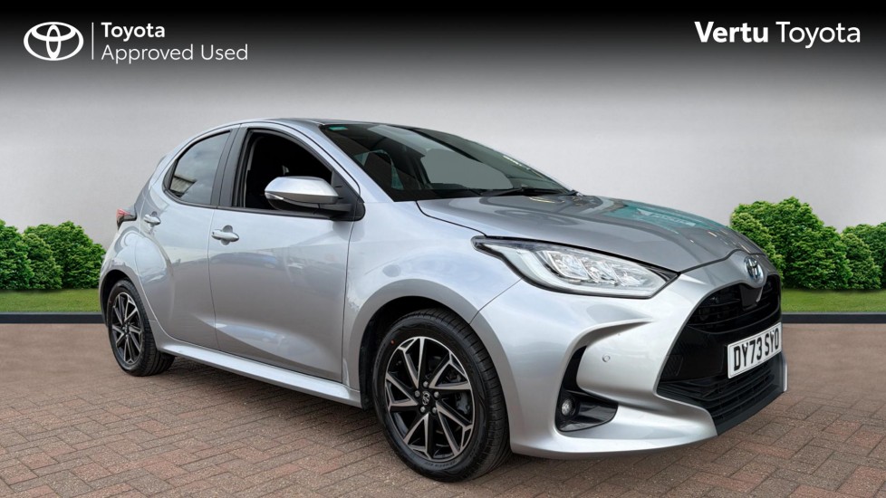 Toyota Yaris 1.5 Hybrid Design 5dr CVT Hybrid Hatchback - Image 1