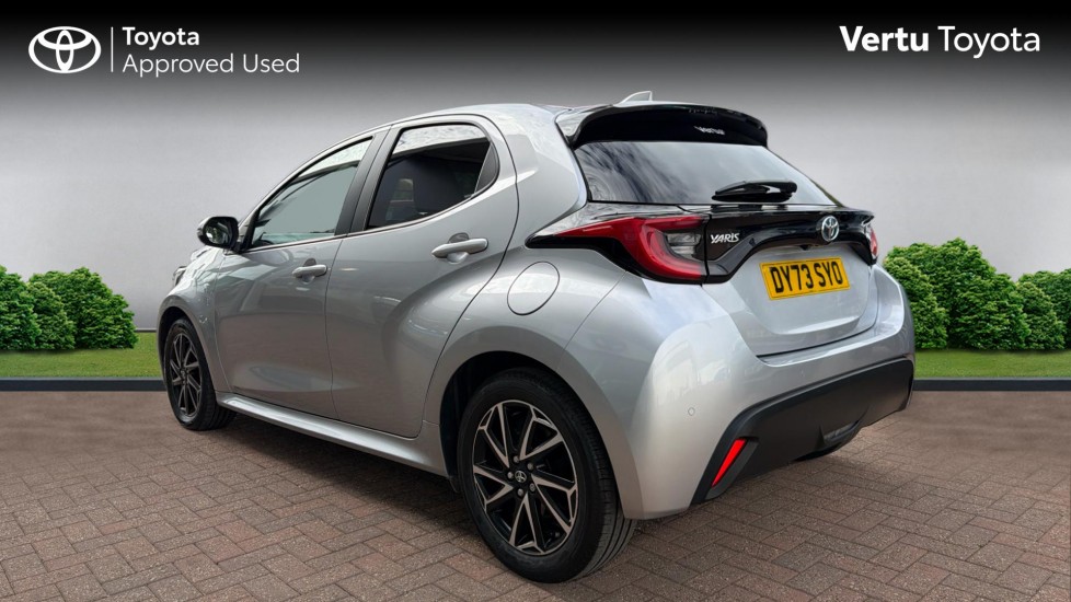 Toyota Yaris 1.5 Hybrid Design 5dr CVT Hybrid Hatchback - Image 4