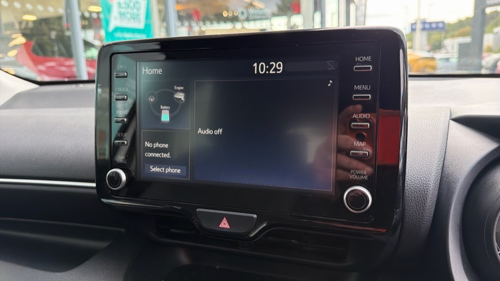 Toyota Yaris 1.5 Hybrid Design 5dr CVT Hybrid Hatchback - Image 9