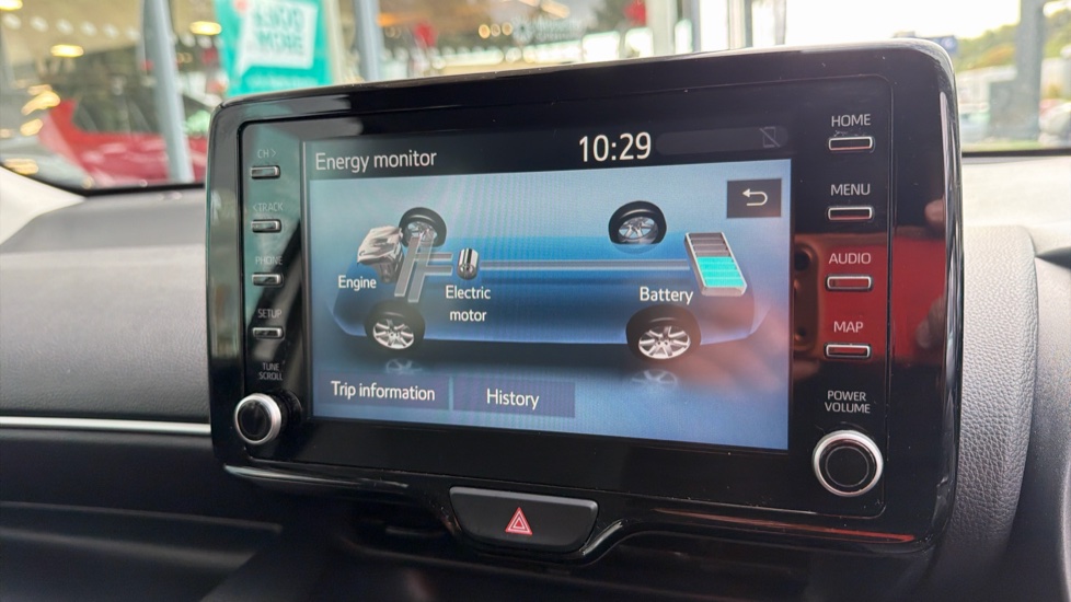 Toyota Yaris 1.5 Hybrid Design 5dr CVT Hybrid Hatchback - Image 30