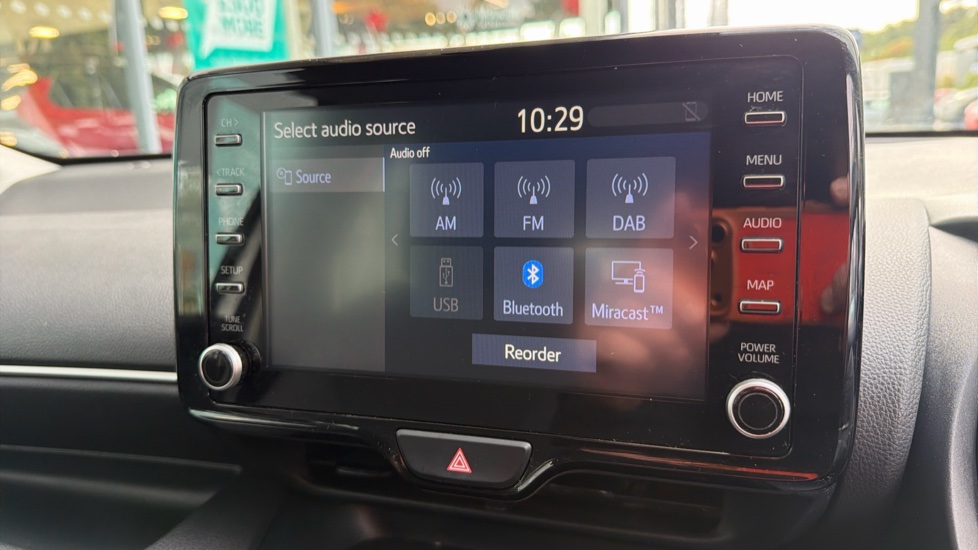 Toyota Yaris 1.5 Hybrid Design 5dr CVT Hybrid Hatchback - Image 31