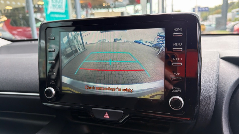 Toyota Yaris 1.5 Hybrid Design 5dr CVT Hybrid Hatchback - Image 33