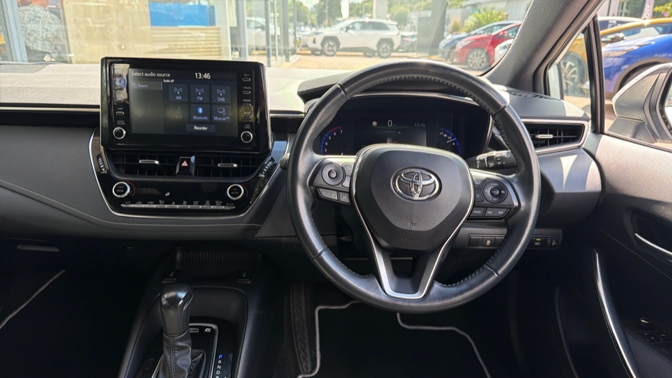 Toyota Corolla 1.8 VVT-i Hybrid Icon 5dr CVT Hybrid Estate - Image 10