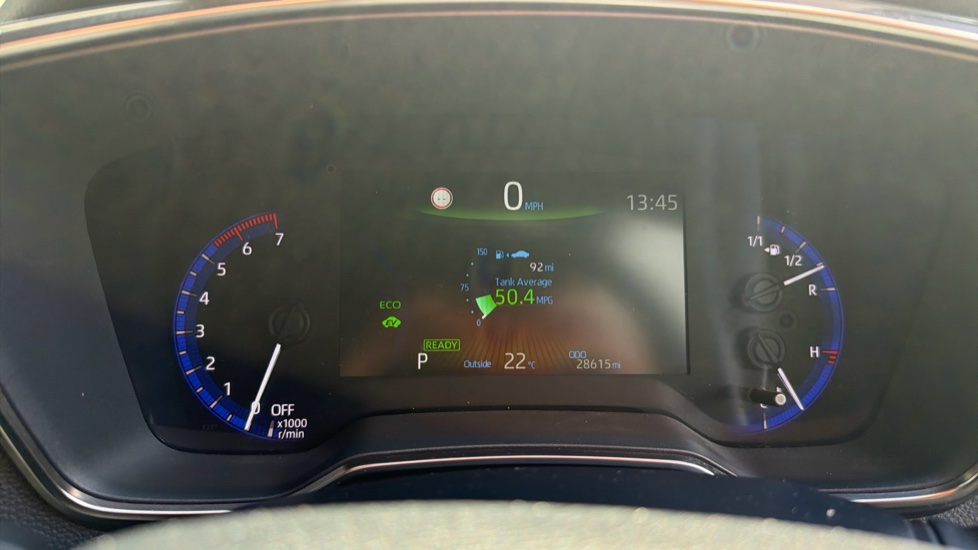 Toyota Corolla 1.8 VVT-i Hybrid Icon 5dr CVT Hybrid Estate - Image 11