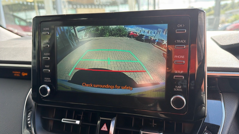 Toyota Corolla 1.8 VVT-i Hybrid Icon 5dr CVT Hybrid Estate - Image 33
