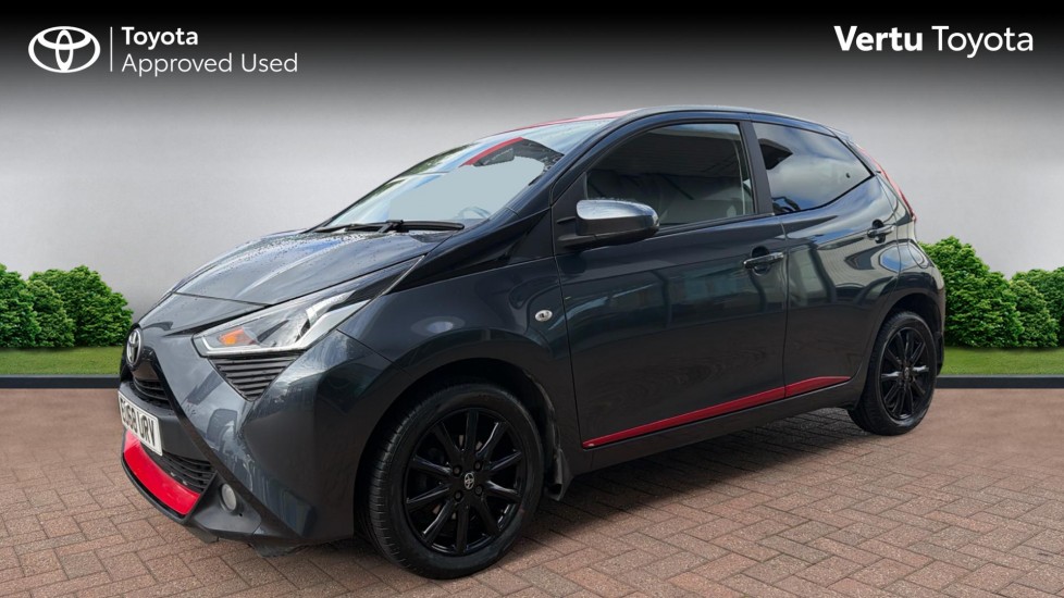Toyota Aygo 1.0 VVT-i X-Press 5dr x-shift Petrol Hatchback - Image 3