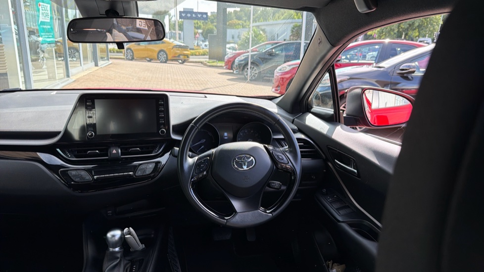 Toyota C-HR 1.8 Hybrid Icon 5dr CVT Hybrid Hatchback - Image 7