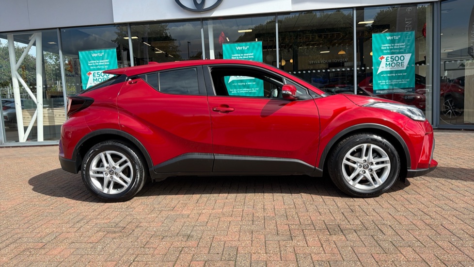 Toyota C-HR 1.8 Hybrid Icon 5dr CVT Hybrid Hatchback - Image 23