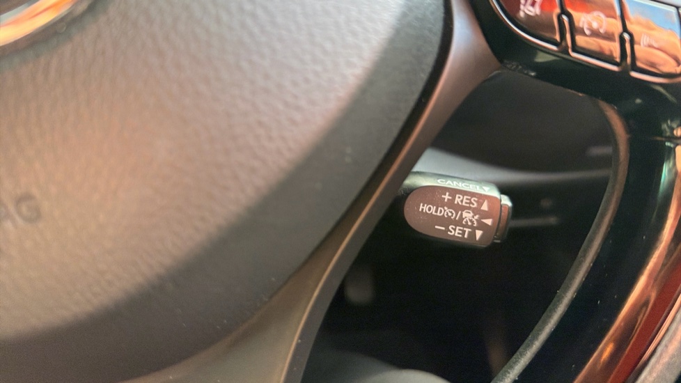 Toyota C-HR 1.8 Hybrid Icon 5dr CVT Hybrid Hatchback - Image 38