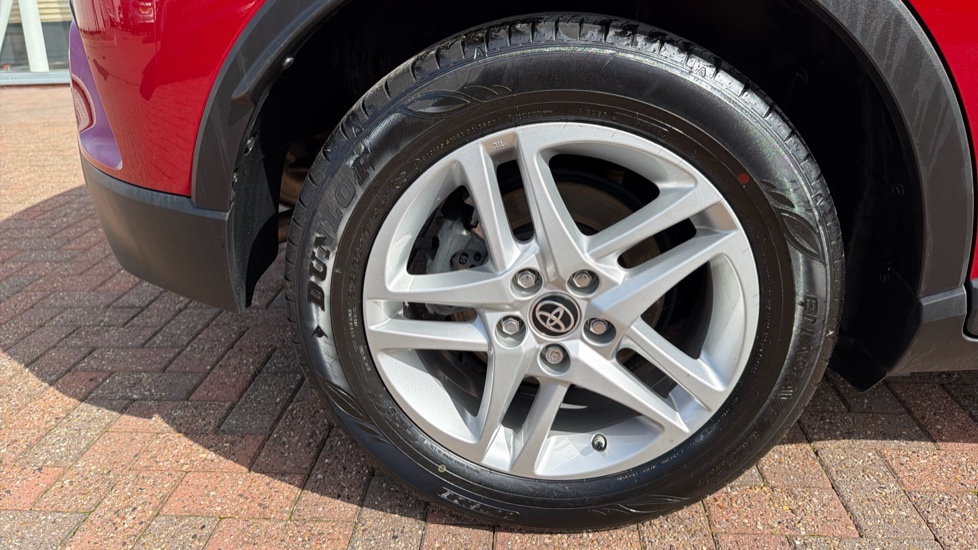 Toyota C-HR 1.8 Hybrid Icon 5dr CVT Hybrid Hatchback - Image 42