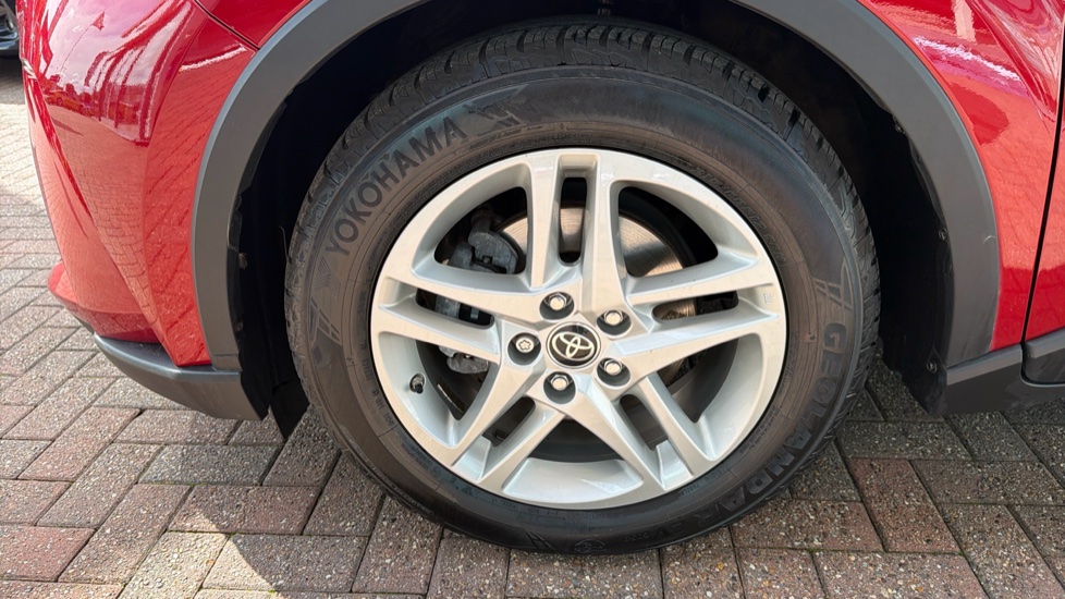 Toyota C-HR 1.8 Hybrid Icon 5dr CVT Hybrid Hatchback - Image 43