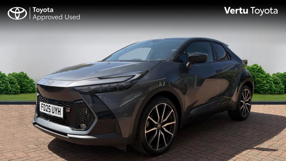 Toyota C-HR 2.0 PHEV GR Sport 5dr CVT Hatchback - Image 3
